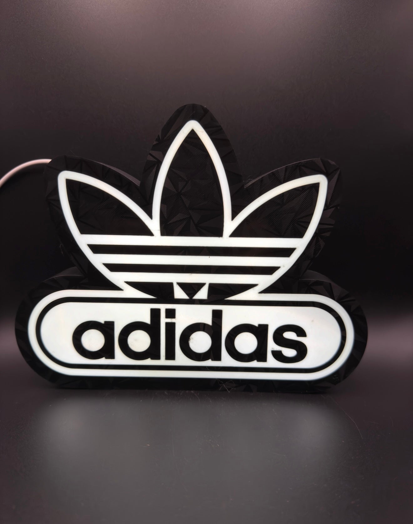 Adidas Classic Lightbox