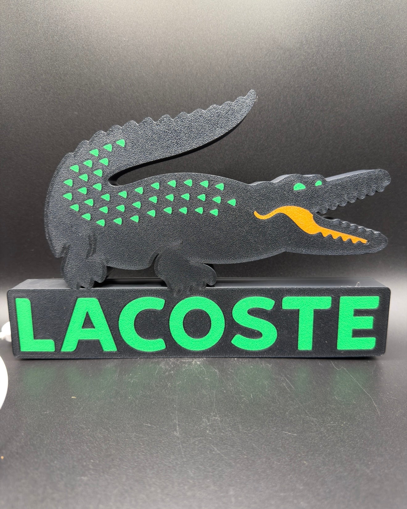Lacoste Lightbox