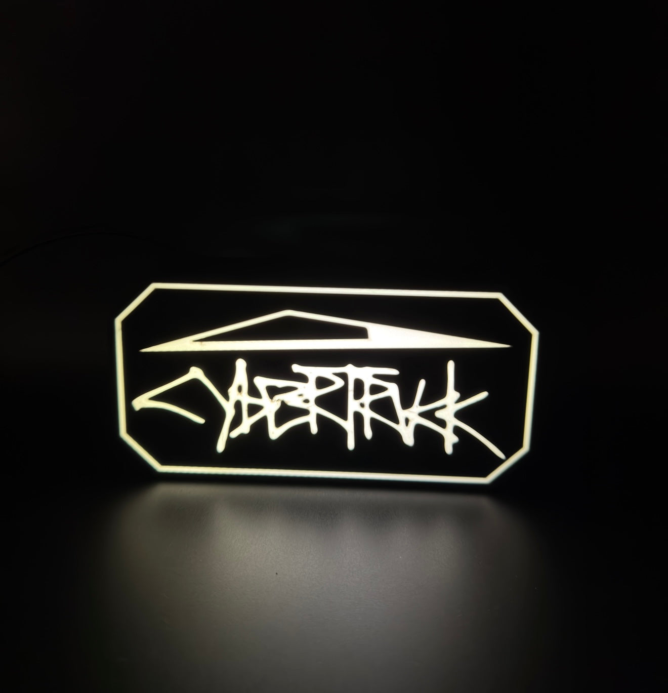 Tesla Cybertruck Lightbox